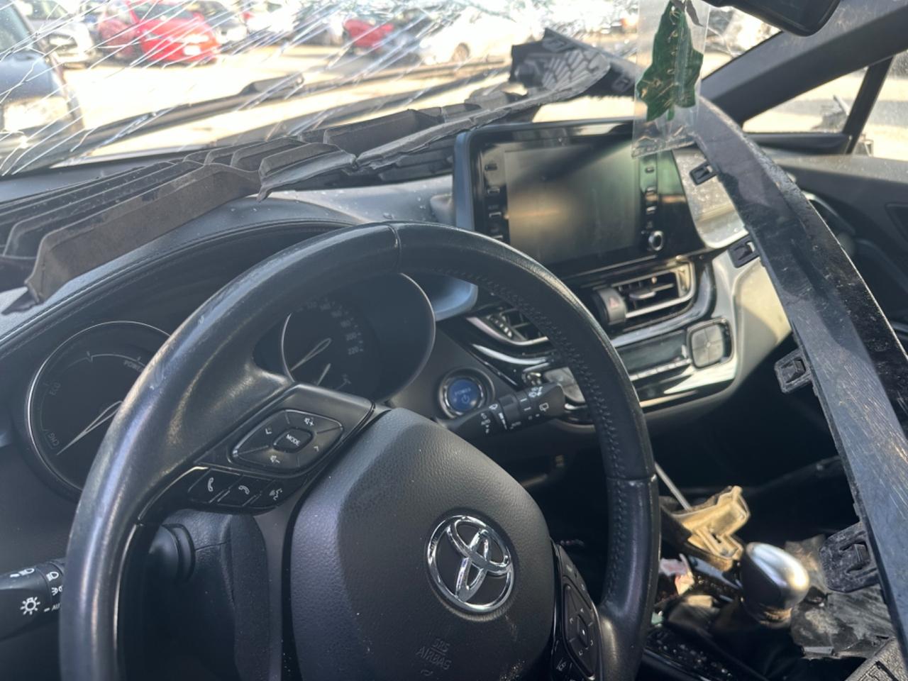 Toyota C-HR 1.8 Hybrid E-CVT Lounge