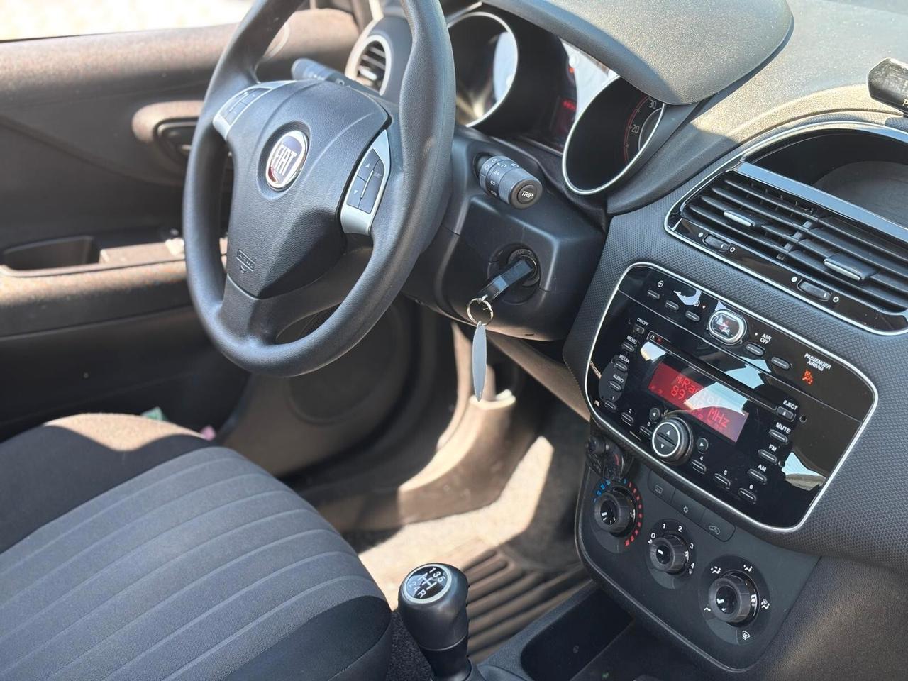 Fiat Punto 1.3 MJT II S&S 95 CV 5 porte Street