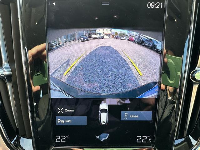 VOLVO V60 B4 (d) Geartronic Momentum Business