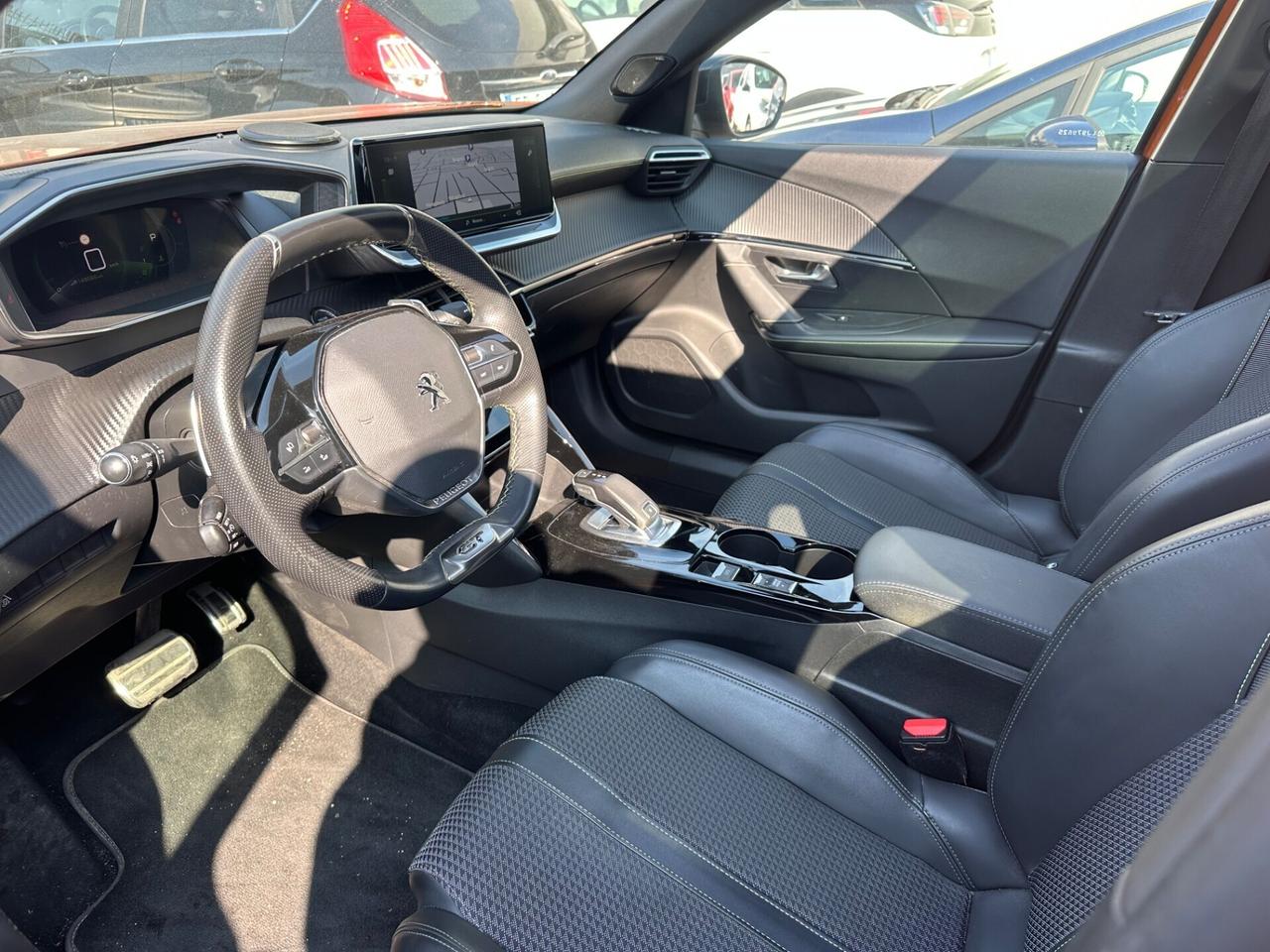 Peugeot 2008 BlueHDi 130 EAT8 GT 2021 TETTO APRIBI