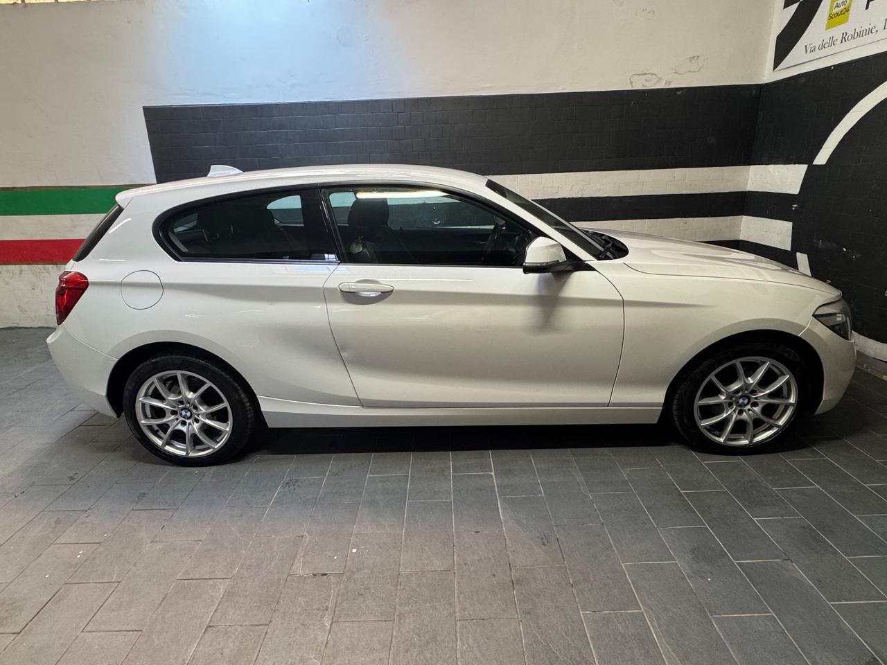 Bmw 114 114i 3p. Msport
