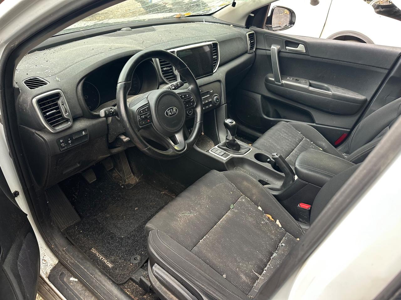 Kia Sportage 1.7 CRDI sinistrata
