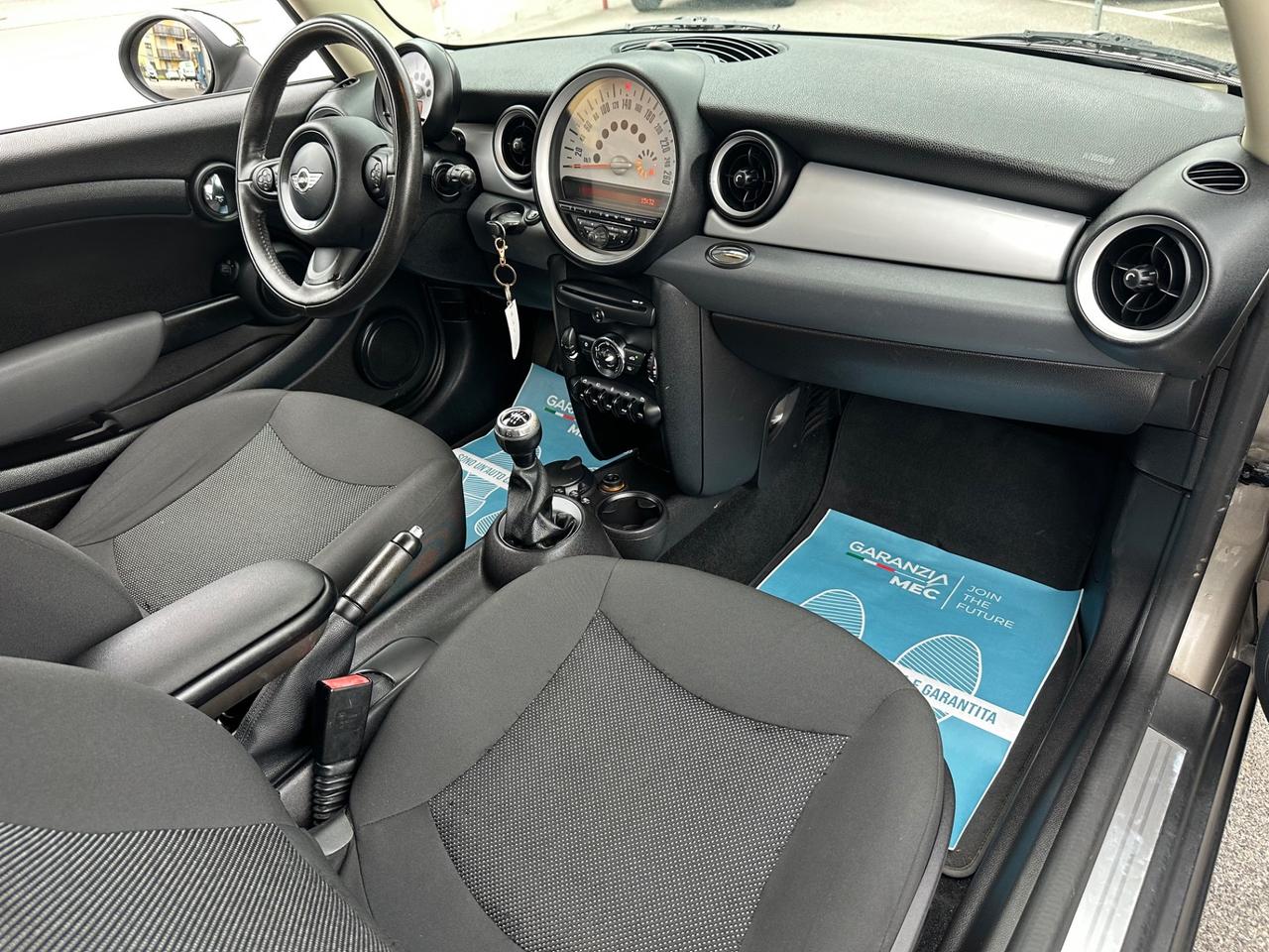 Mini 1.6 16V Cooper D