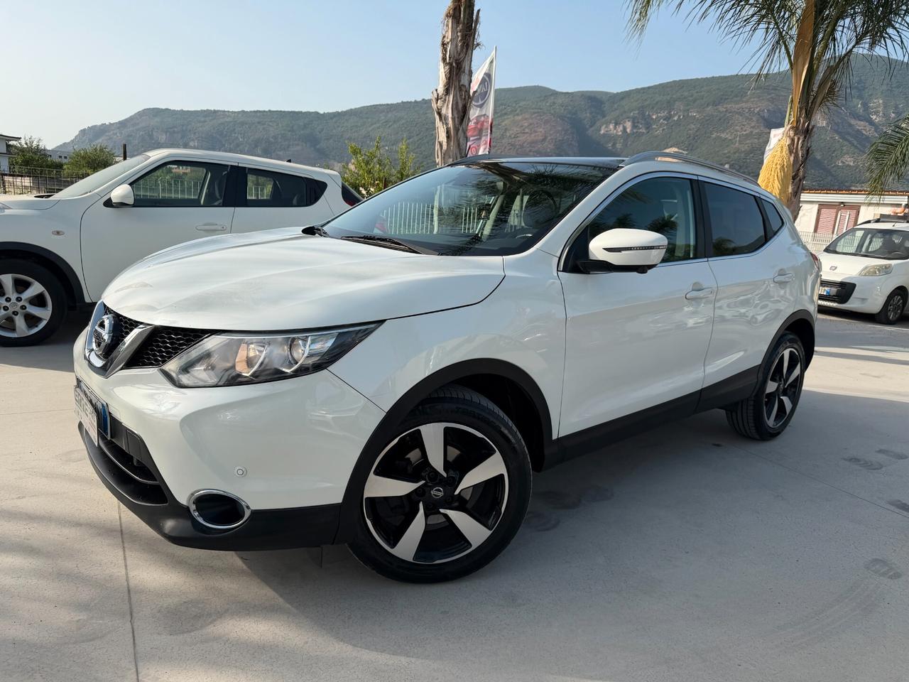 NISSAN QASHQAI 2014 1.5 DIESEL 110 CV *360