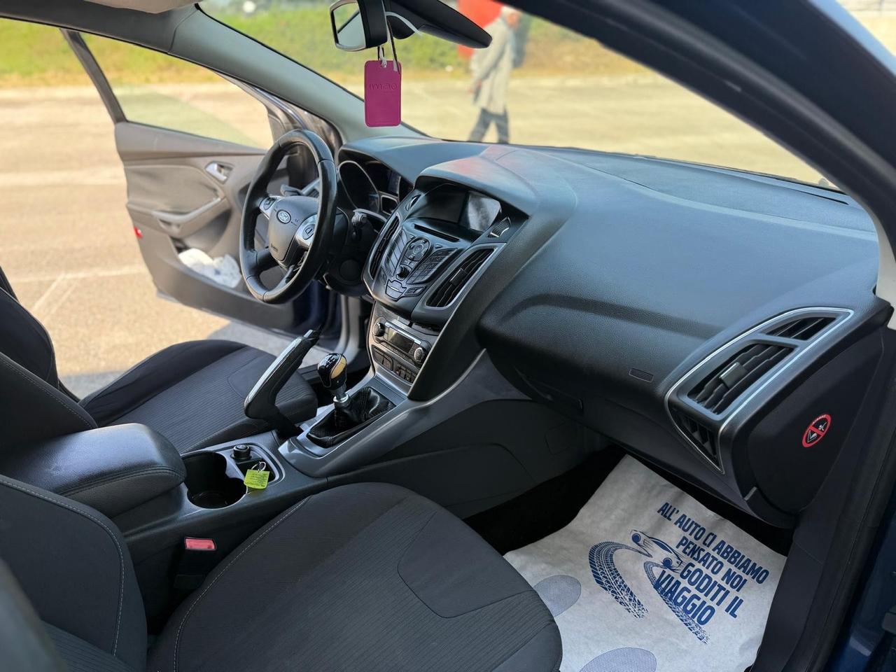 FORD FOCUS 1.6 DIESEL 2012 12 MESI DI GARANZIA