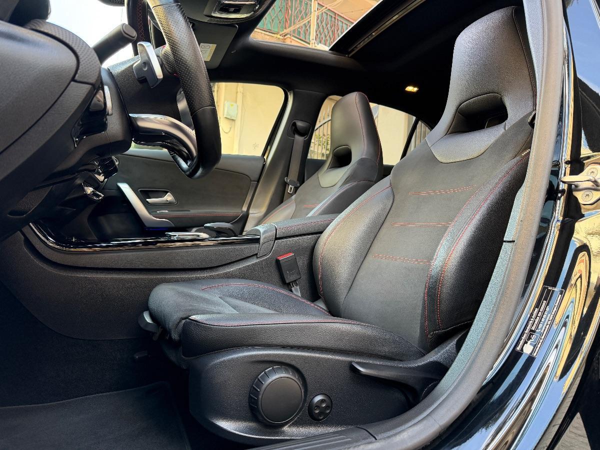 Mercedes Classe A 200d Premium AMG Night Edition 150CV