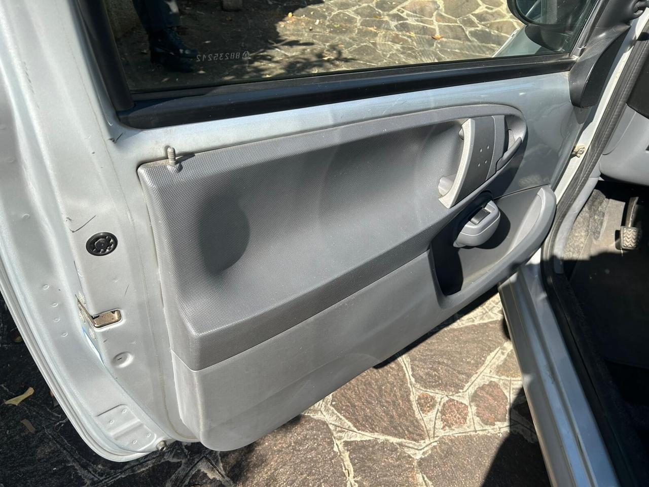 Peugeot 107 3p 1.0 12v Sweet Years - ANCHE PER NEOPATENTATI
