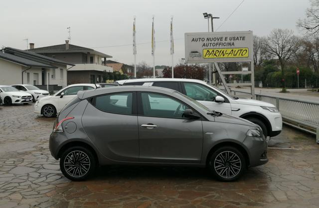 LANCIA Ypsilon 1.0 FireFly 5 porte S&S Hybrid Gold 5 Posti