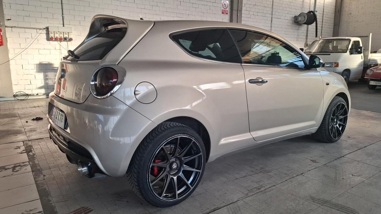 Alfa Romeo MiTo 1.6 JTDm-2 S&S Distinctive Premium Pack