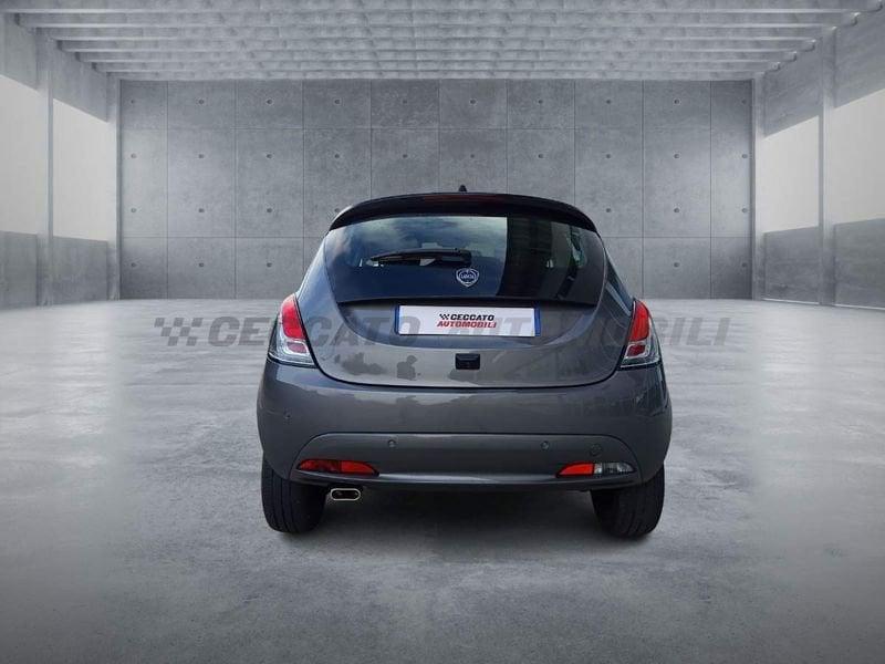 Lancia Ypsilon III 2021 1.0 firefly hybrid Platino s&s 70cv