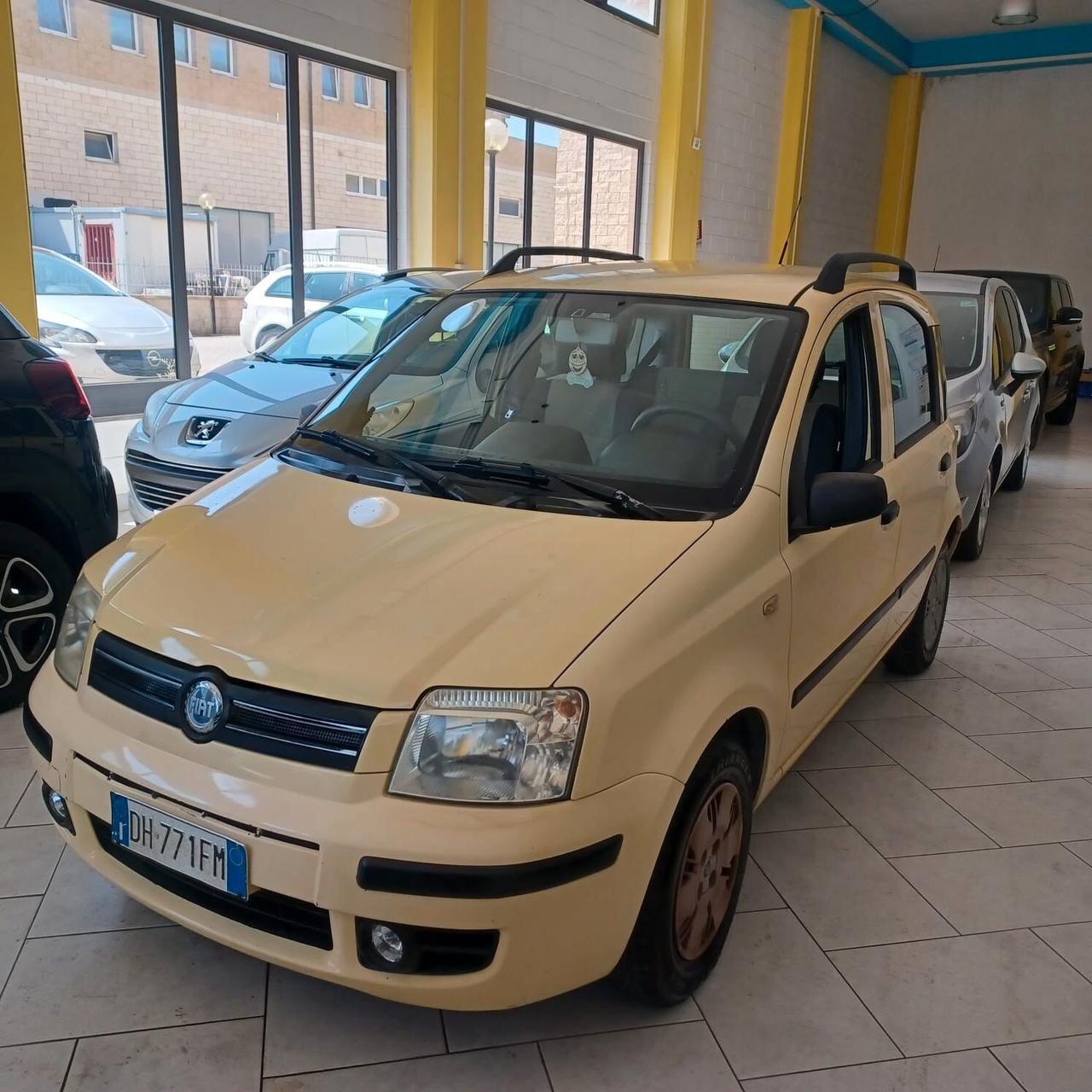 97.478 KM OCCASIONE FIAT PANDA 1.2 NEOPATENTATI