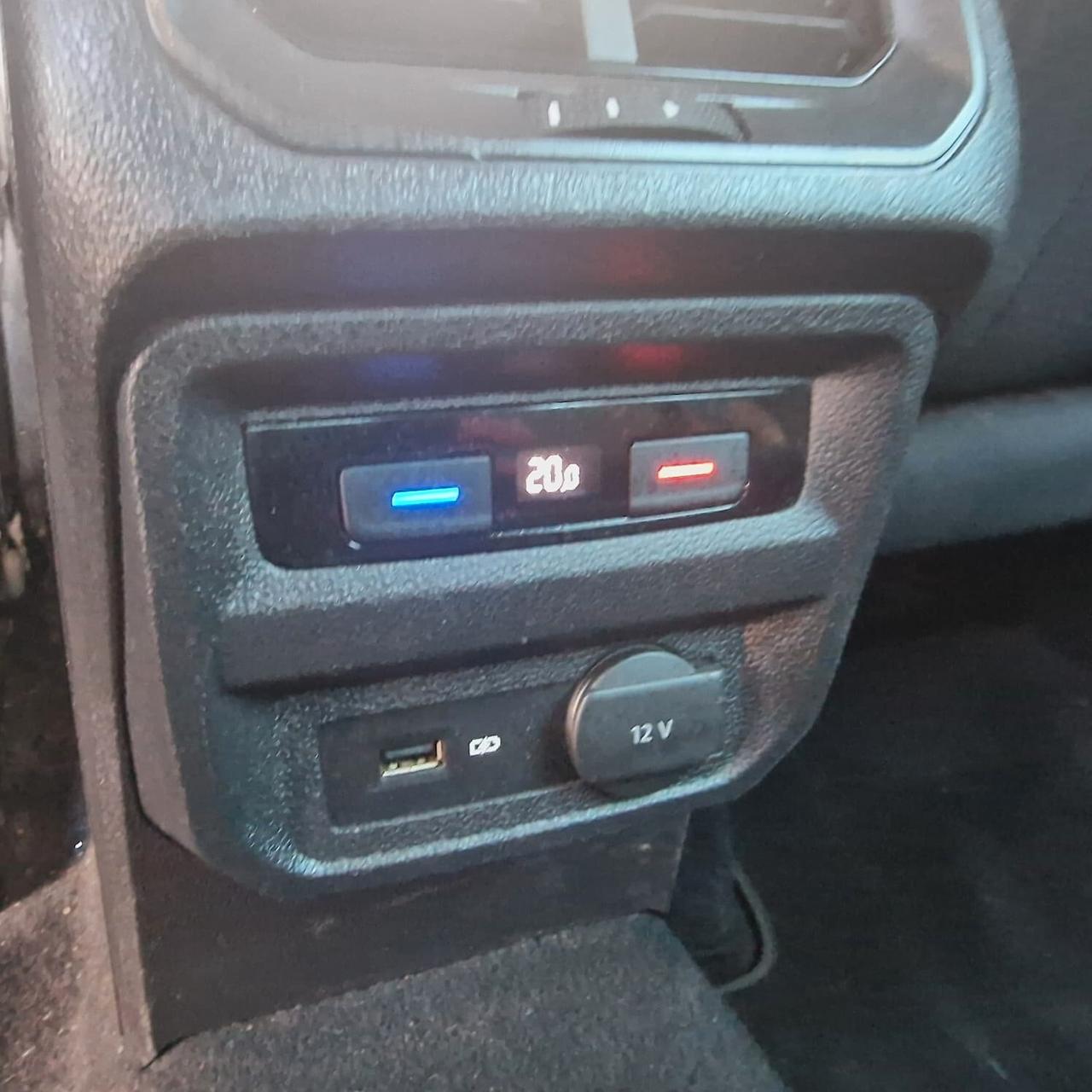 Volkswagen Tiguan 1.6 TDI SCR Style UNICO PROPRIETARIO DISTRIBUZIONE SOSTITUTIA