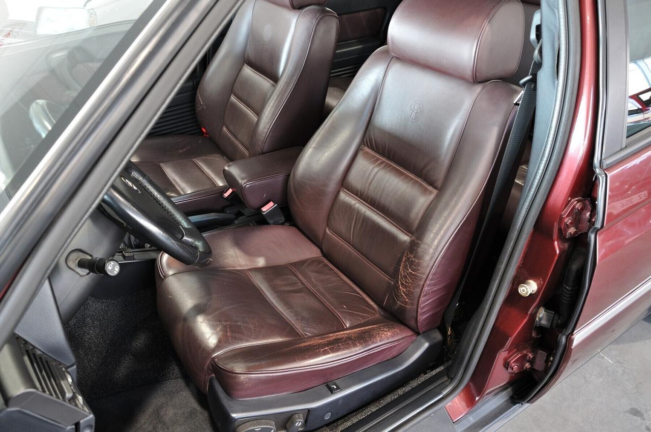 Alfa Romeo 164 2.0i V6 turbo cat Super CRS pelle tagliandata