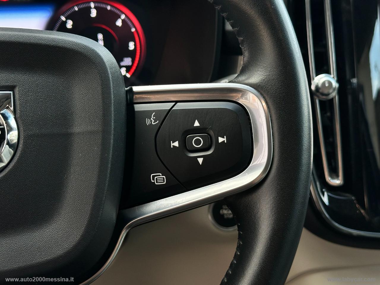 VOLVO XC40 D3 Geartronic Business Plus