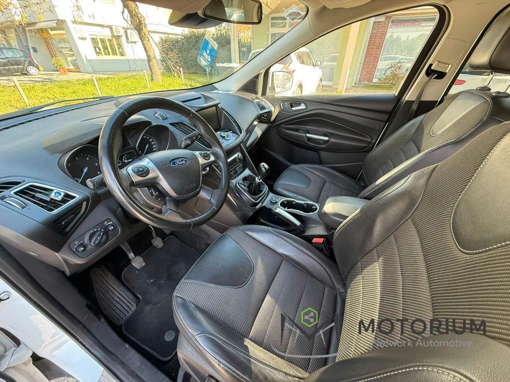 Ford Kuga 1.5 EcoBoost 120 CV S&S 2WD Titanium