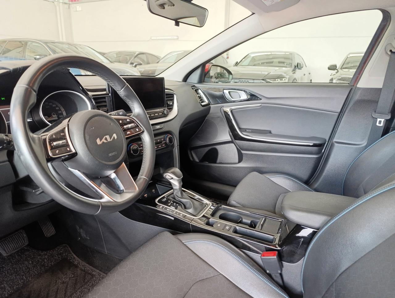 Kia Xceed 1.6 crdi mhev Business 136cv dct