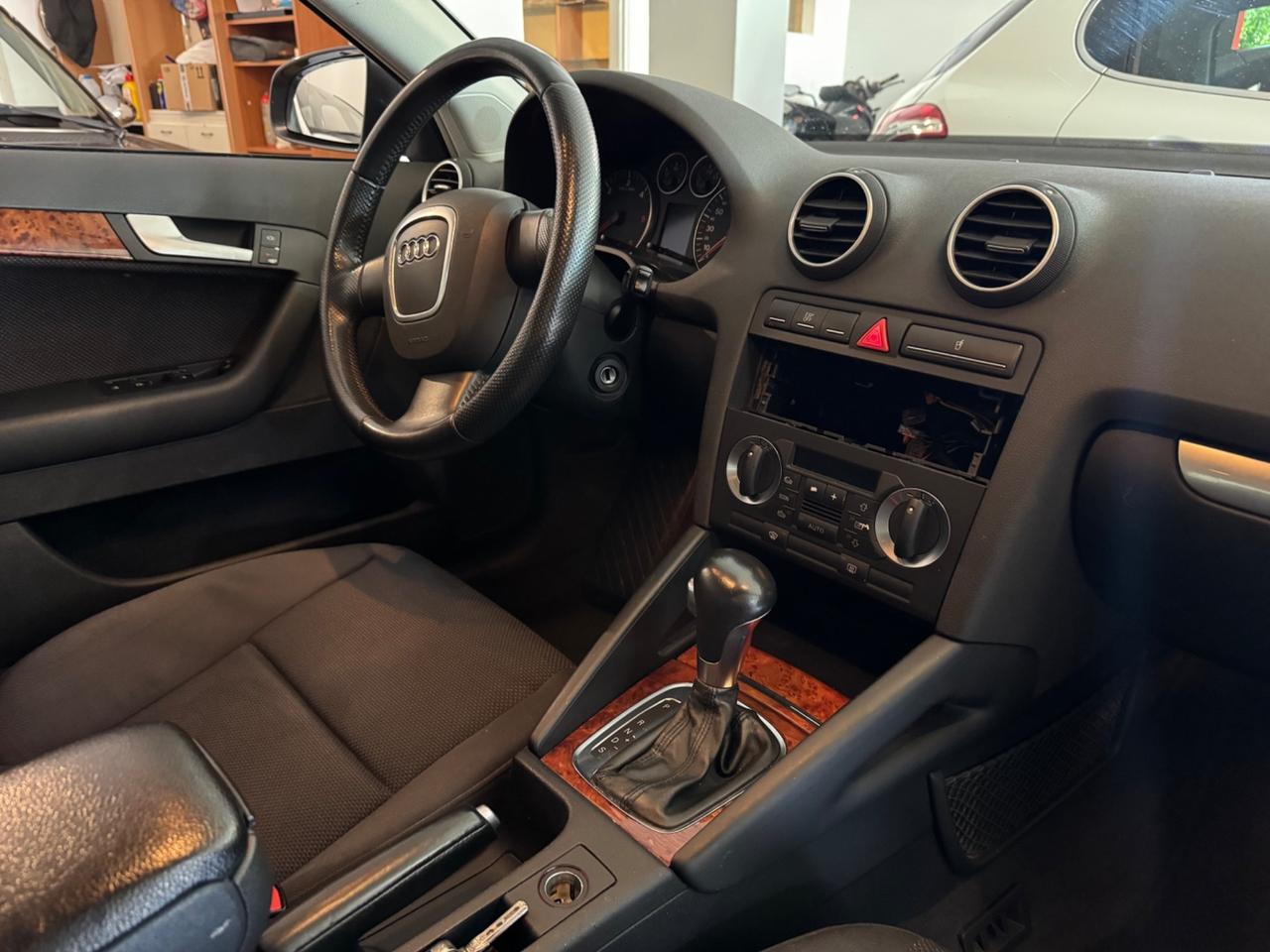 Audi A3 SPB 2.0 16V TDI S tronic Attraction