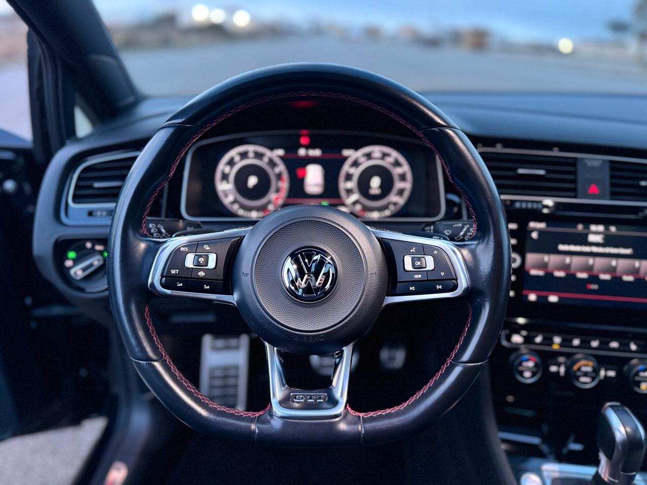 Volkswagen Golf 7.5 GTI Performance 245 CV TETTO*DSG*FULL