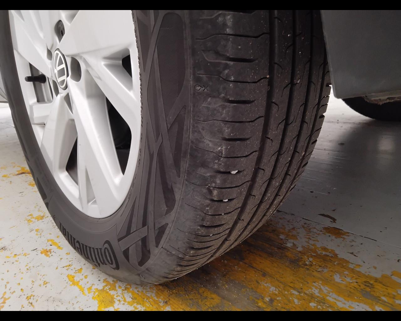 VOLKSWAGEN Taigo - Taigo 1.0 tsi Life 95cv