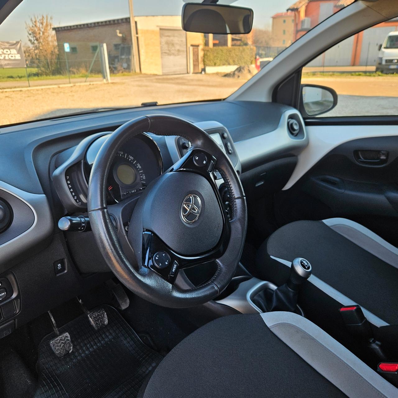 Toyota Aygo 1.0 VVT-i 69 CV 5p UNIPRO DA 89€ MESE