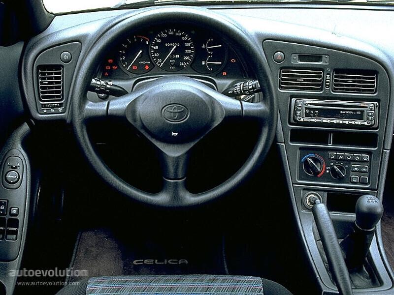 Toyota Celica 1.8i 16V cat Coupé