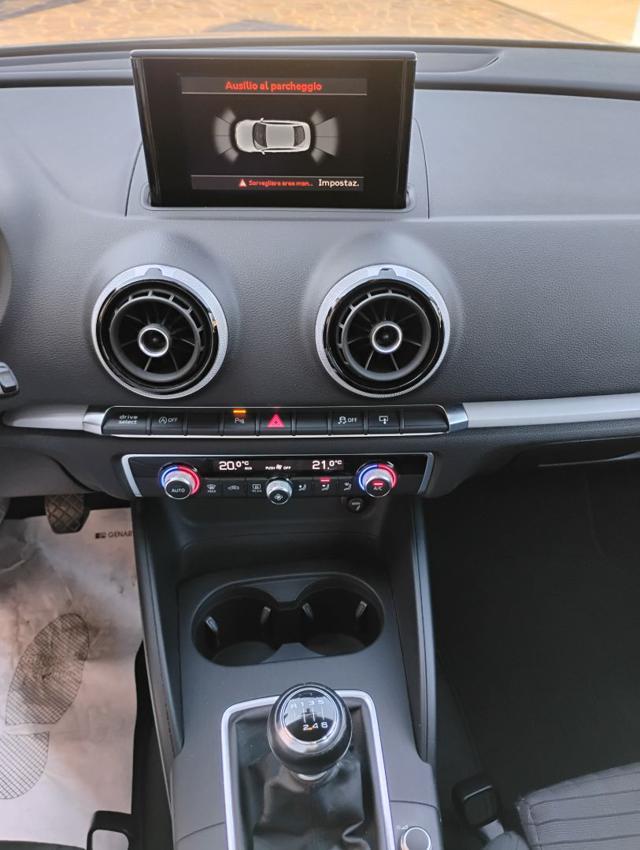 AUDI A3 Sedan 1.6 TDI clean diesel Ambition