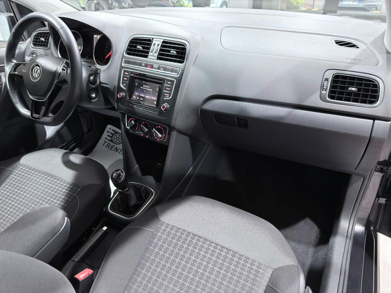 VW POLO 1.0mpi 75cv 79.000km 1HANDE NEOPATENTATI