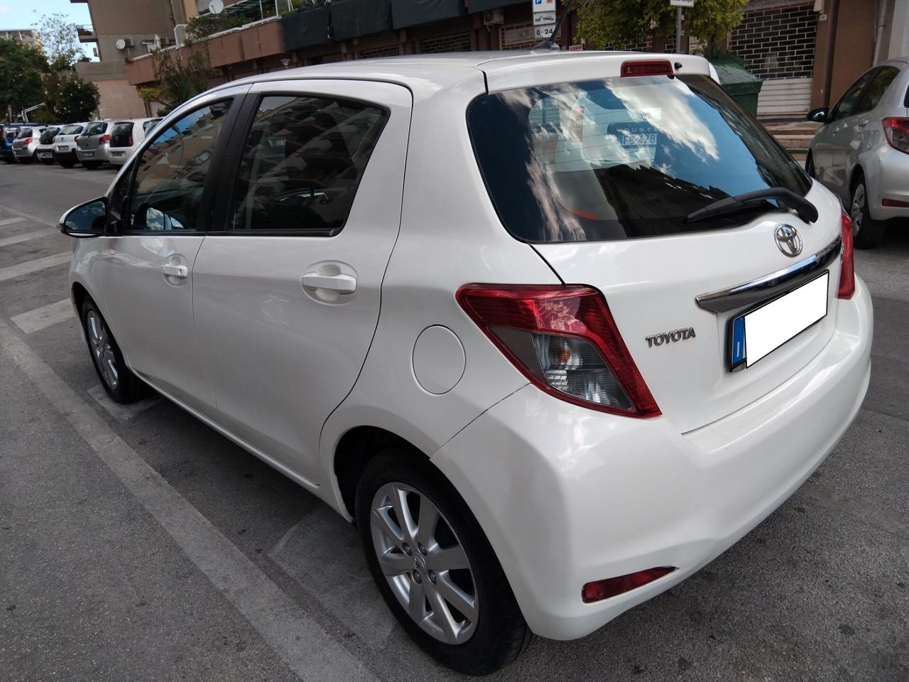 TOYOTA YARIS 1.0 KW51 GARANZIA 12 MESI NEOPATENTATI