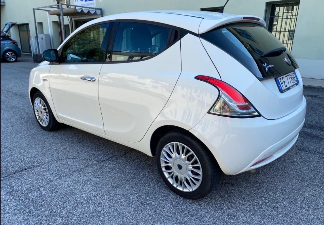 Lancia Ypsilon 1.3 MJT 16V 95 CV 5 porte Platinum