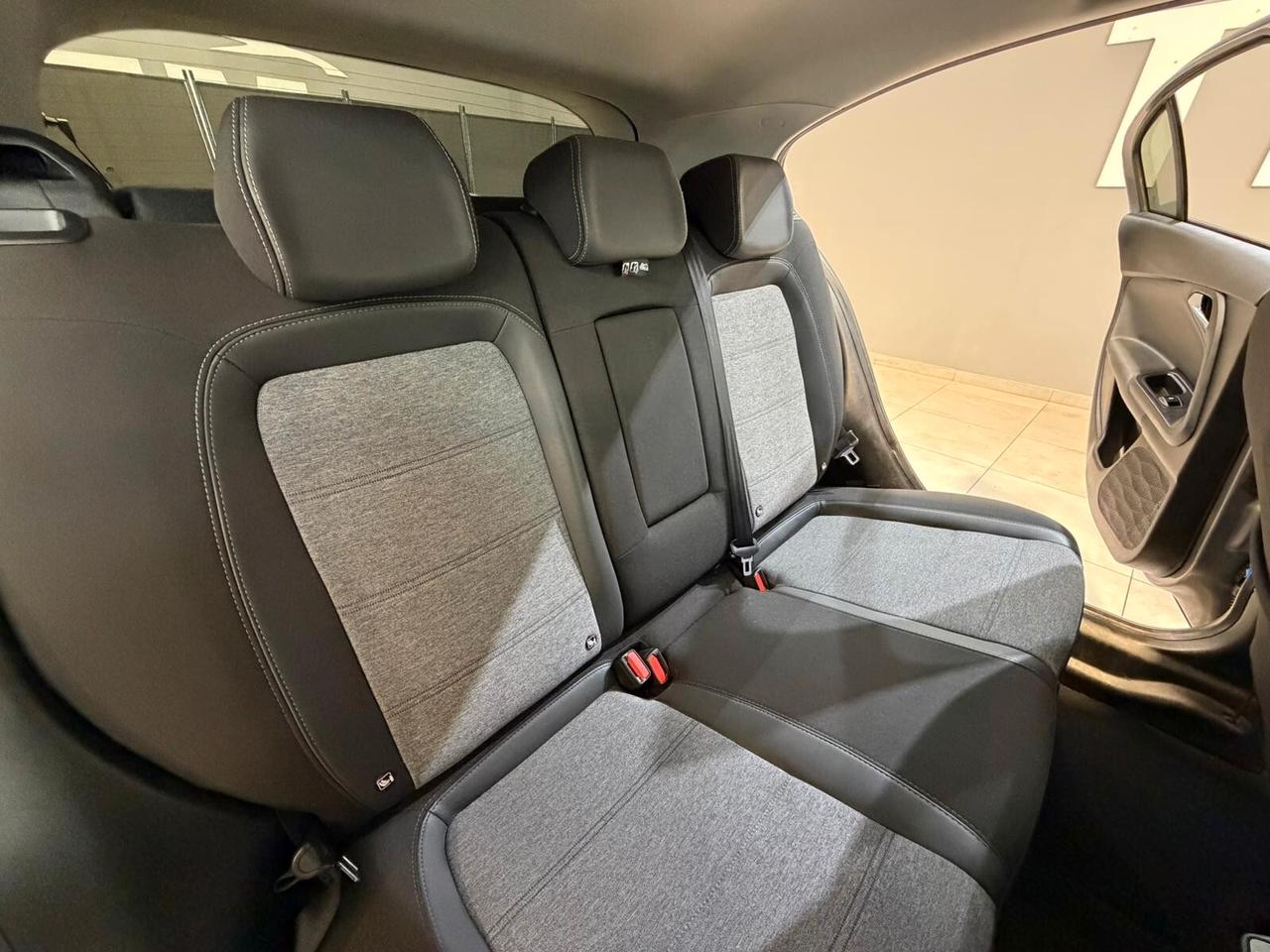 Fiat Tipo 1.6 Mjt S&S 5 porte Cross