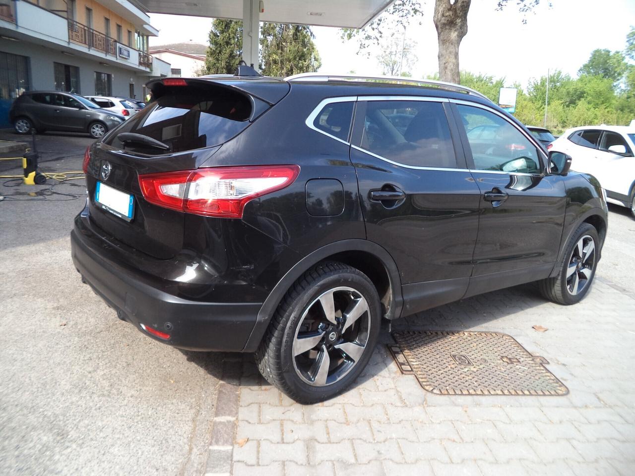 Nissan Qashqai 1.2 DIG-T Acenta KM 108000