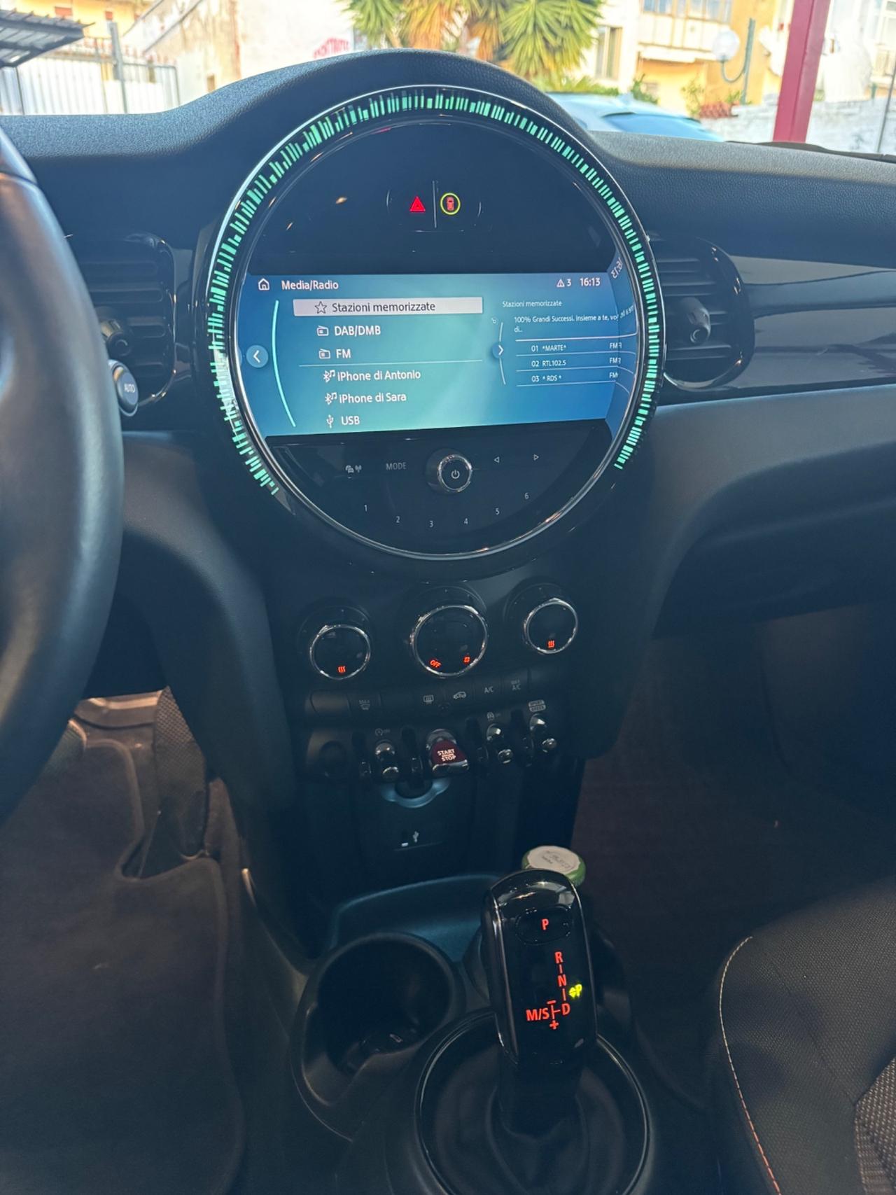 Mini 1.5 Cooper Essential 5 porte