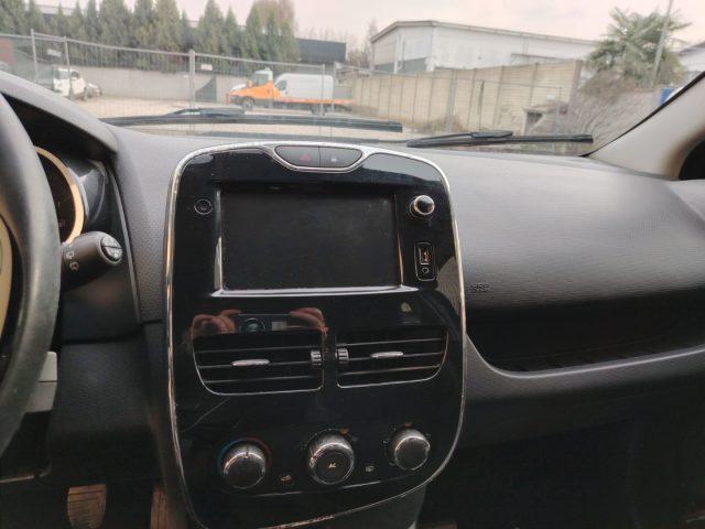 RENAULT Clio 1.2 75CV 5 porte Live NEOPATENTATI