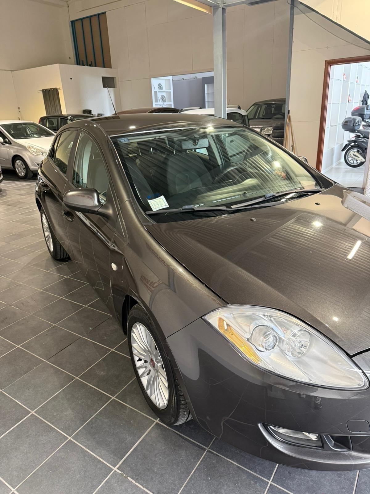 Fiat Bravo 1.6 MJT -ALLESTIMENTO DINAMIC