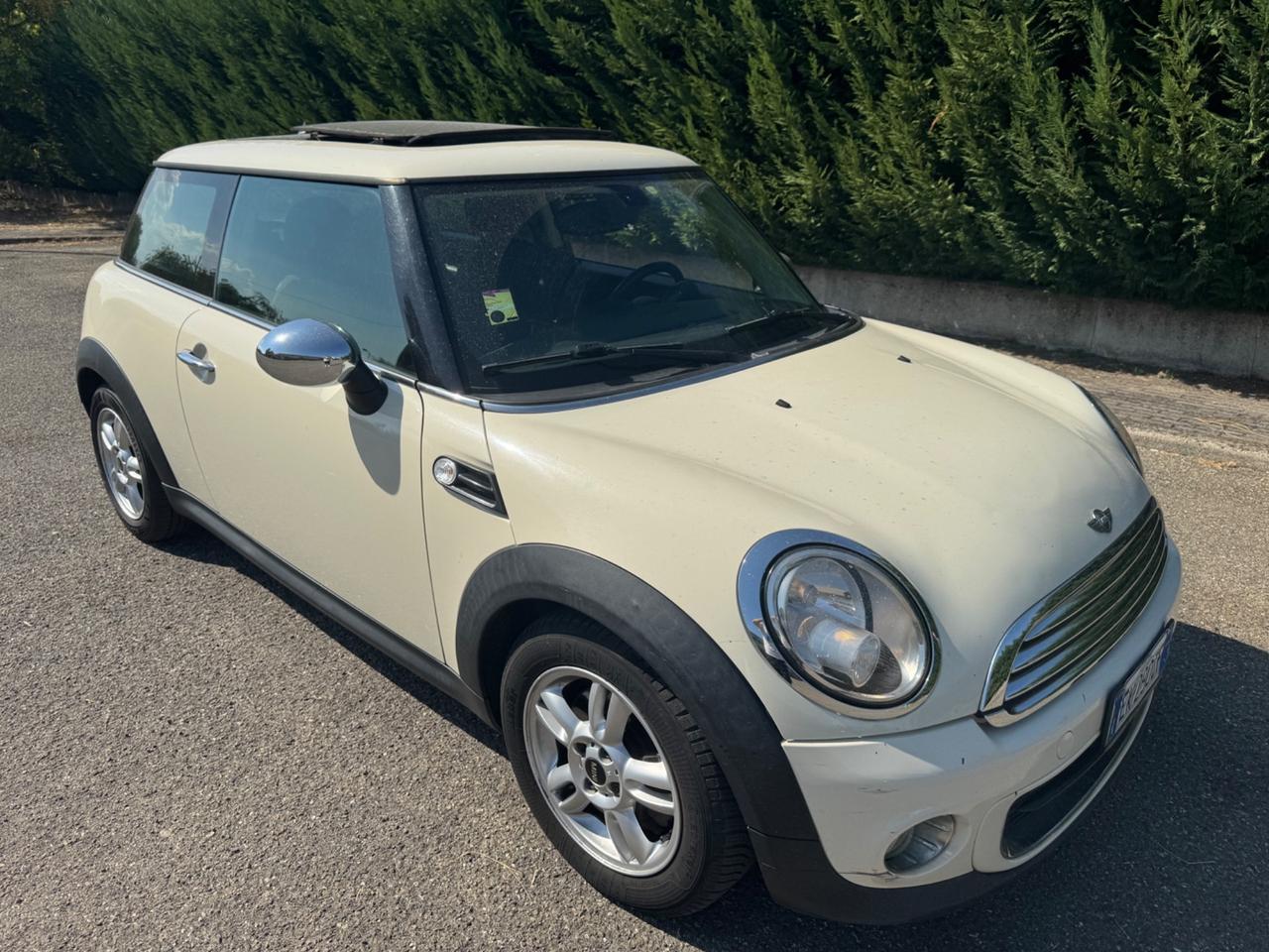 Mini 1.6 16V One (55kW)
