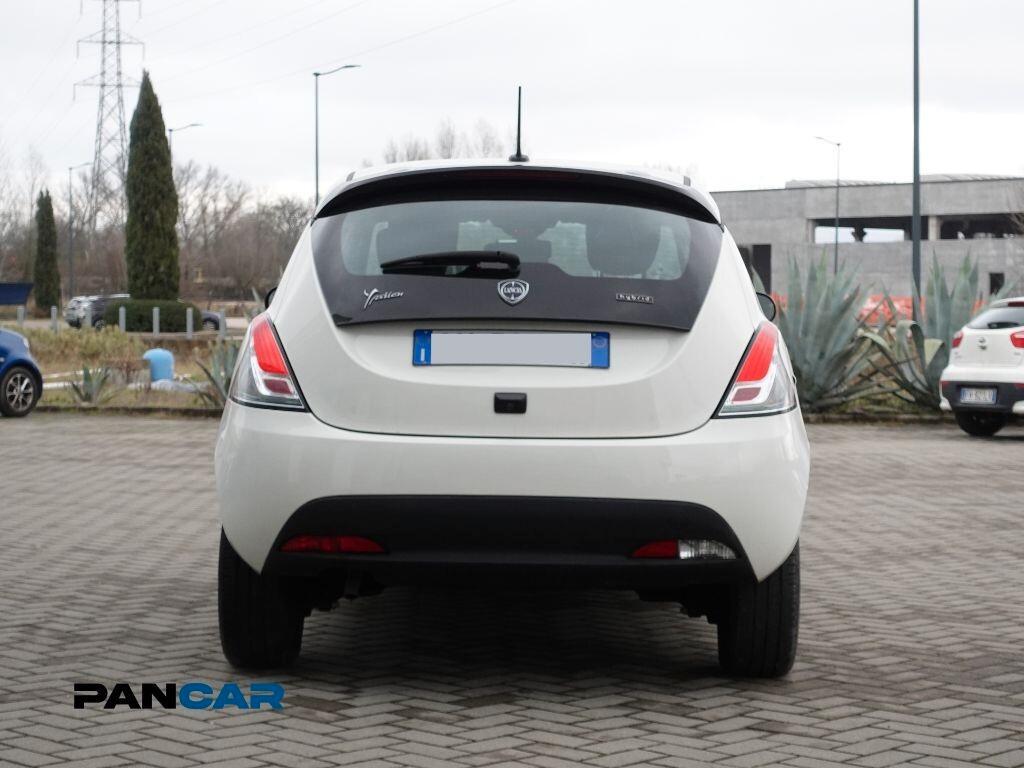 Lancia Ypsilon 1.0 FireFly 5 porte S&S Hybrid Gold PROMO