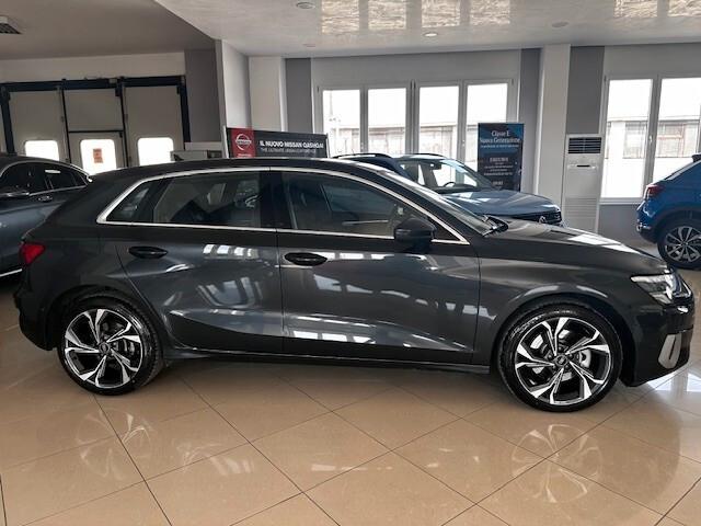 Audi A3 Sedan 35 TFSI S tronic Business Advanced