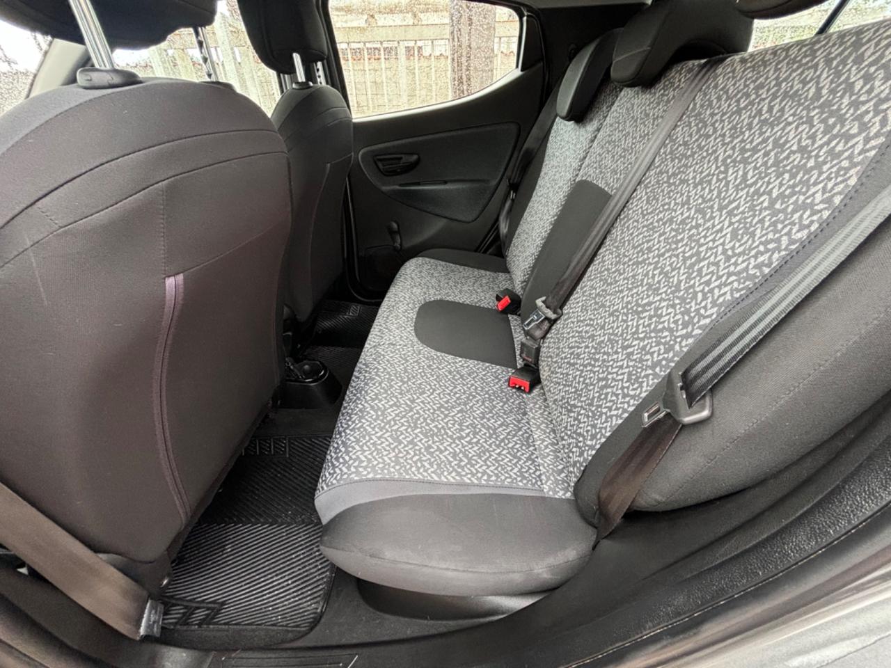 LANCIA YPSILON 1.2 GPL ECOCHIC GOLD NUOVISSIMA