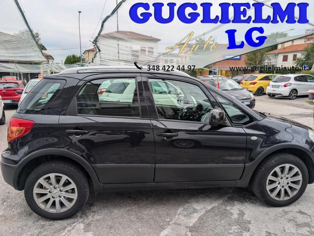 FIAT Sedici 1.6 16V 4x4 Emotion + NAVI/BLUETOOTH