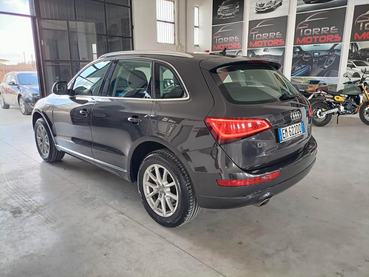 Audi Q5 2.0 TDI 177CV quattro S tronic Business 12/2012