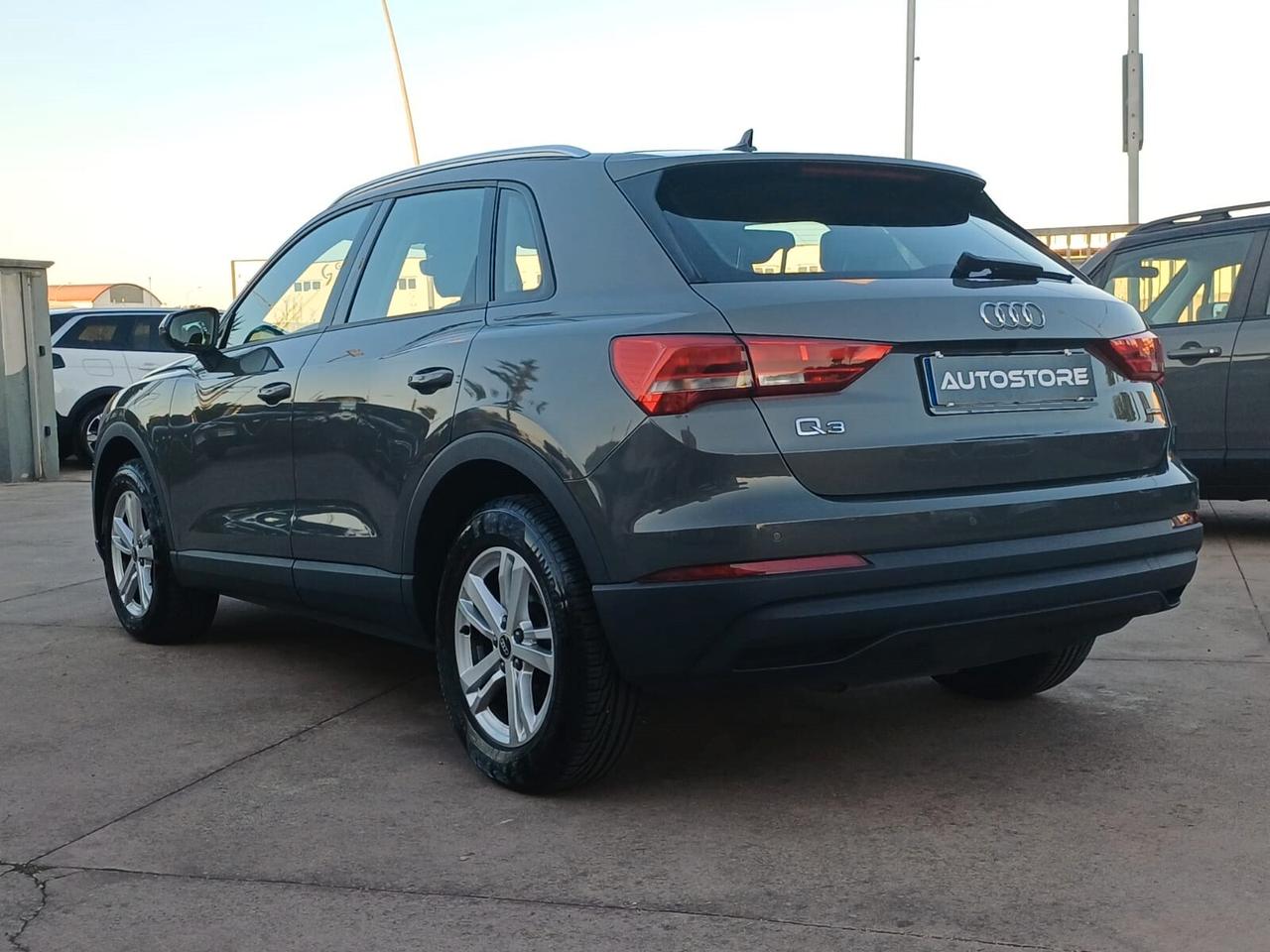 Audi Q3 35 TDI Quattro S tronic Business