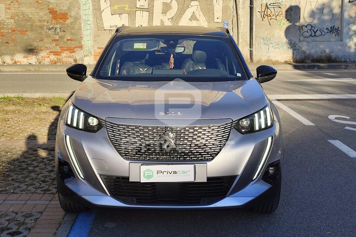 PEUGEOT 2008 motore elettrico 136 CV GT