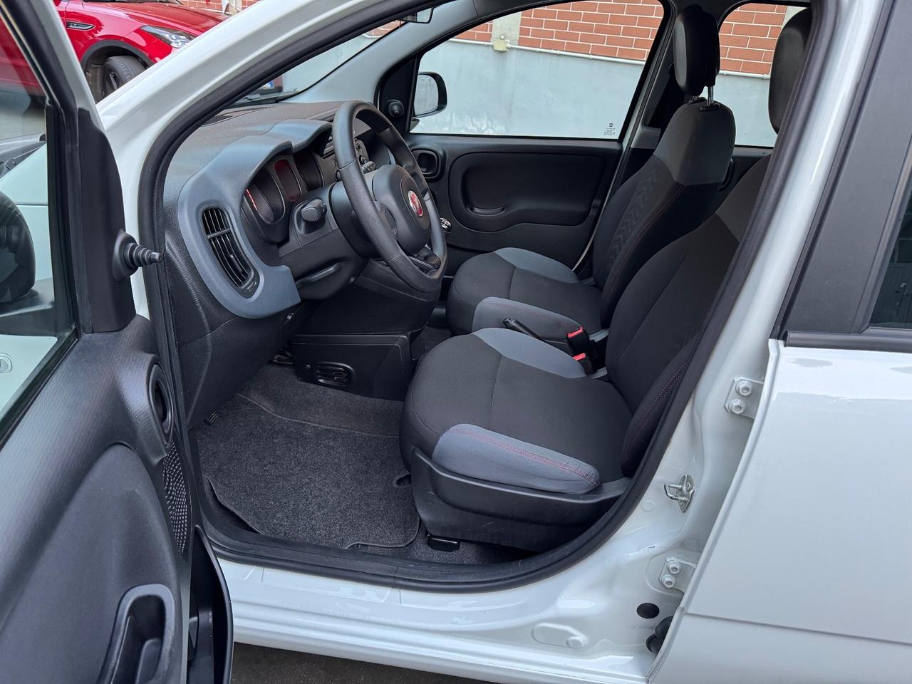 Fiat Panda 1.0 FireFly S&S Hybrid NO VINCOLI FINANZIAMENTO