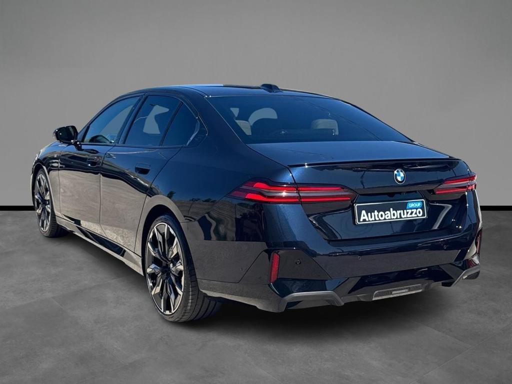 BMW Serie 5 Berlina 520 d 48V Msport xDrive Steptronic