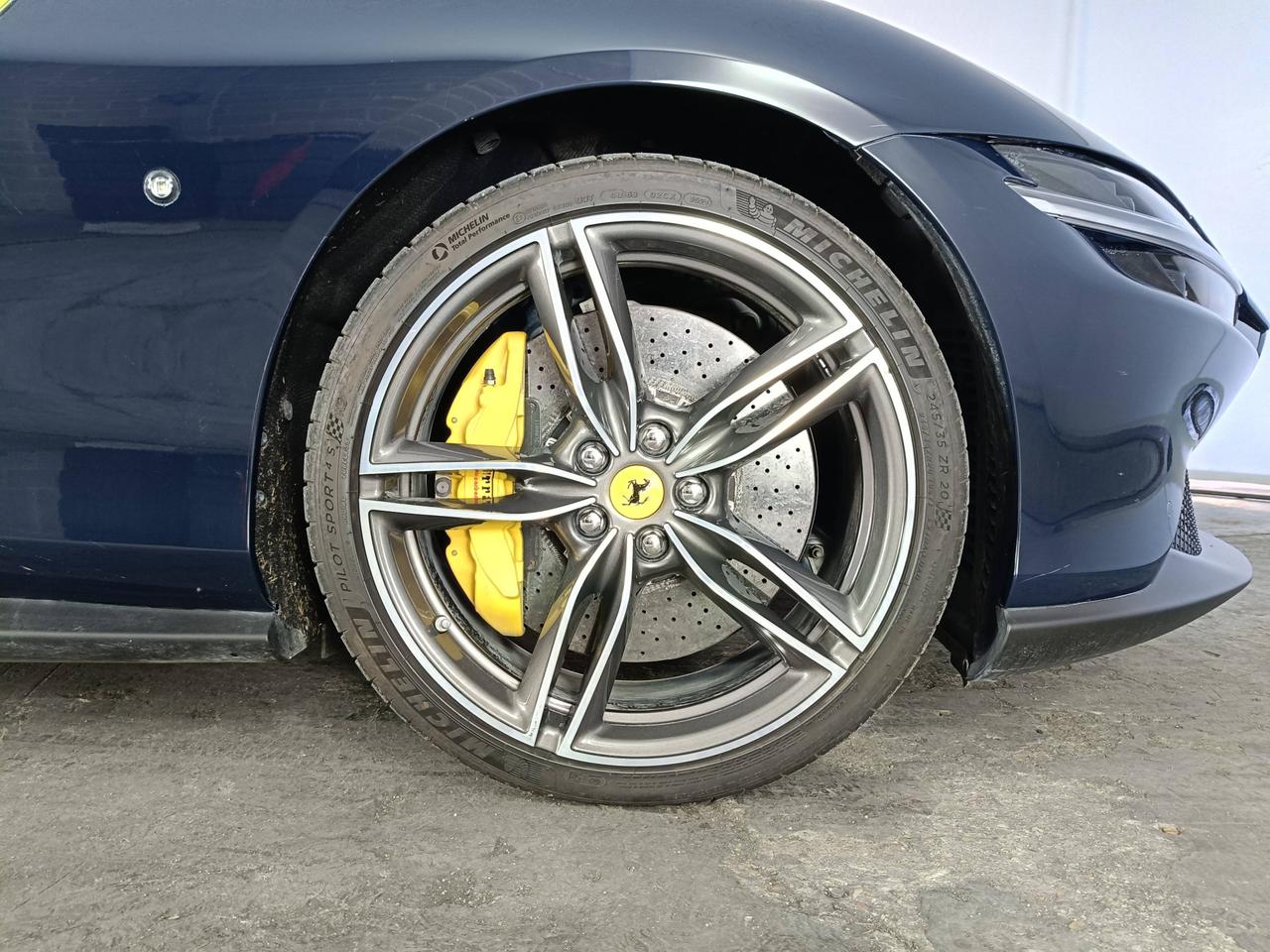 FERRARI Roma 3.9 F1 dct