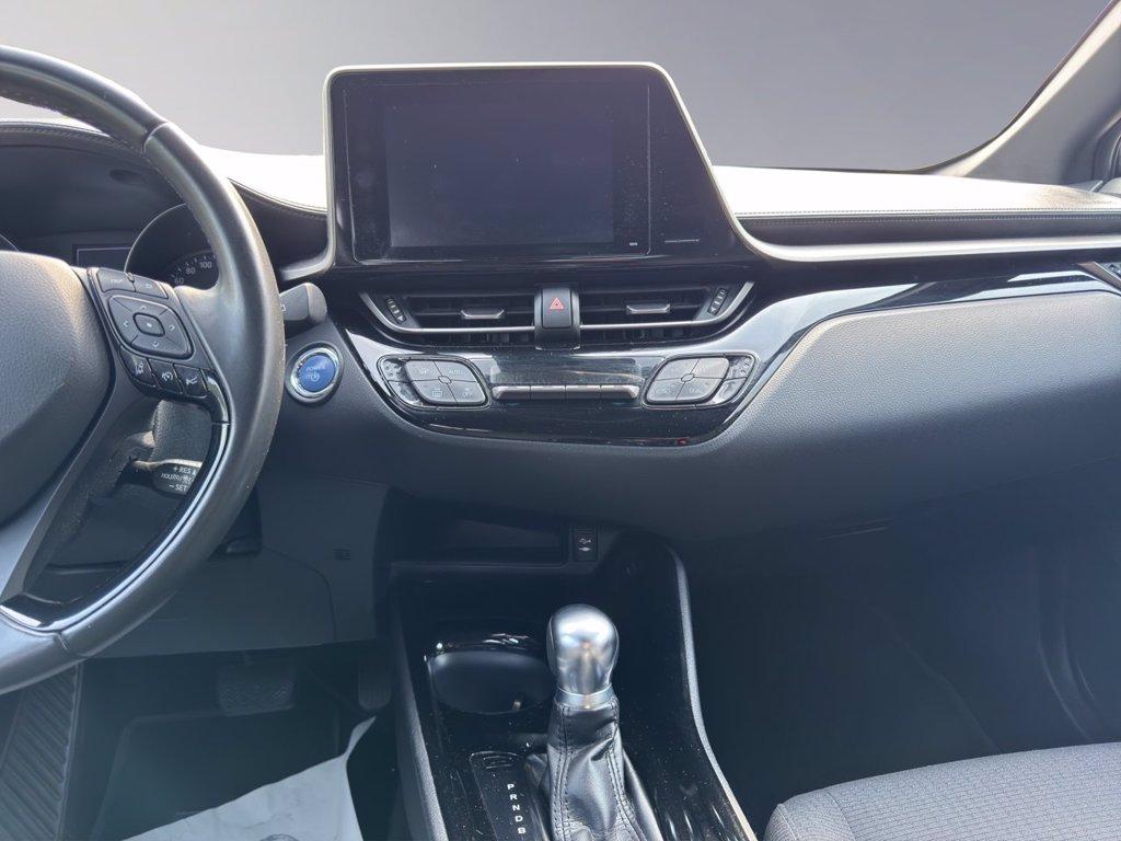 TOYOTA C-HR hybrid 2wd e-cvt del 2020