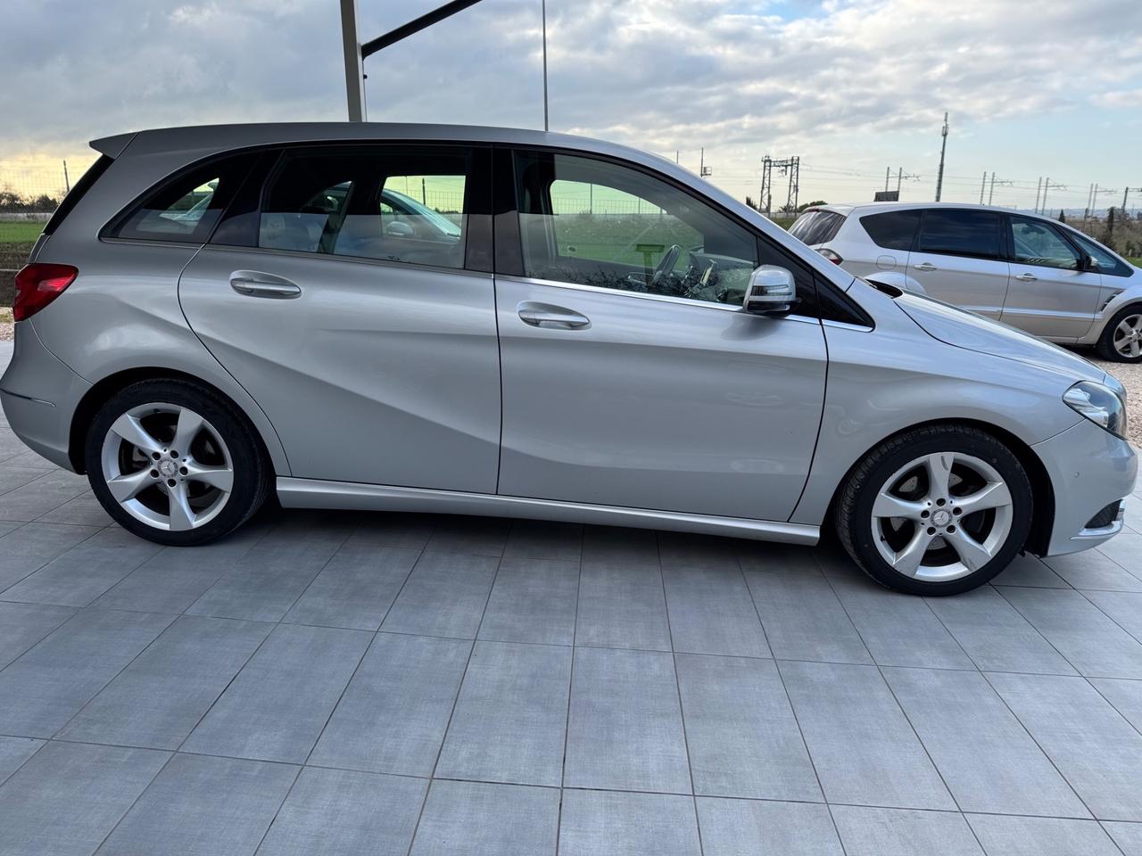 Mercedes-benz B 180 B 180 CDI Premium