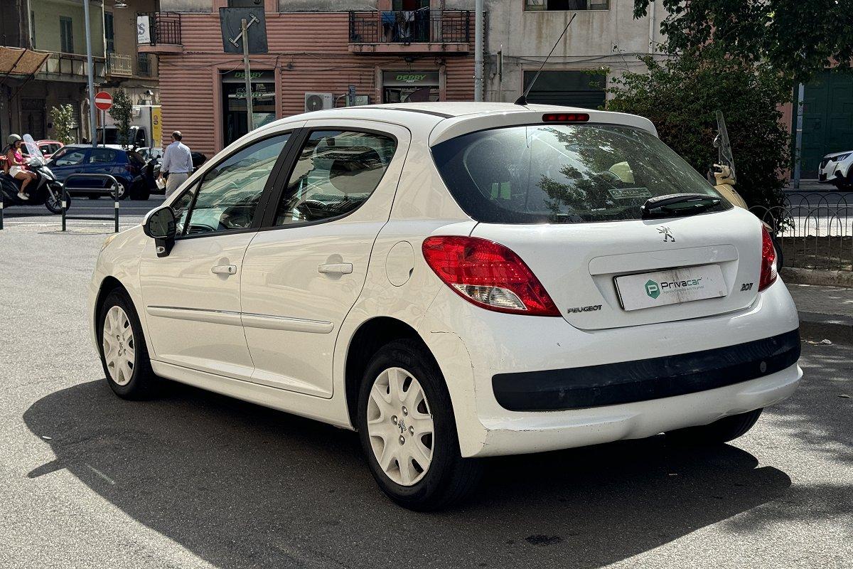 PEUGEOT 207 1.4 HDi 70CV 5p. Active