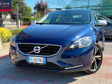 Volvo V40 D2 Geartronic Ocean Race*UNICO PROPRIETARIO