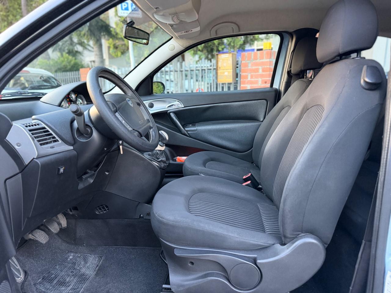 Lancia Ypsilon 1.4 Oro Ecochic GPL